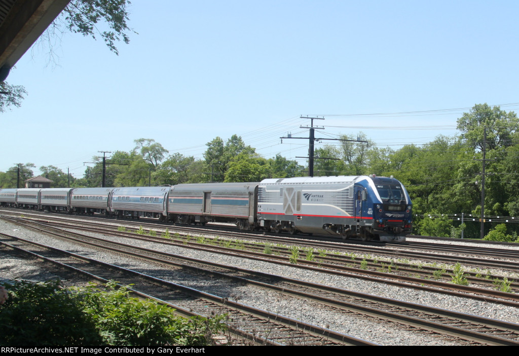 Northbound Amtrak Saluki Arrival 